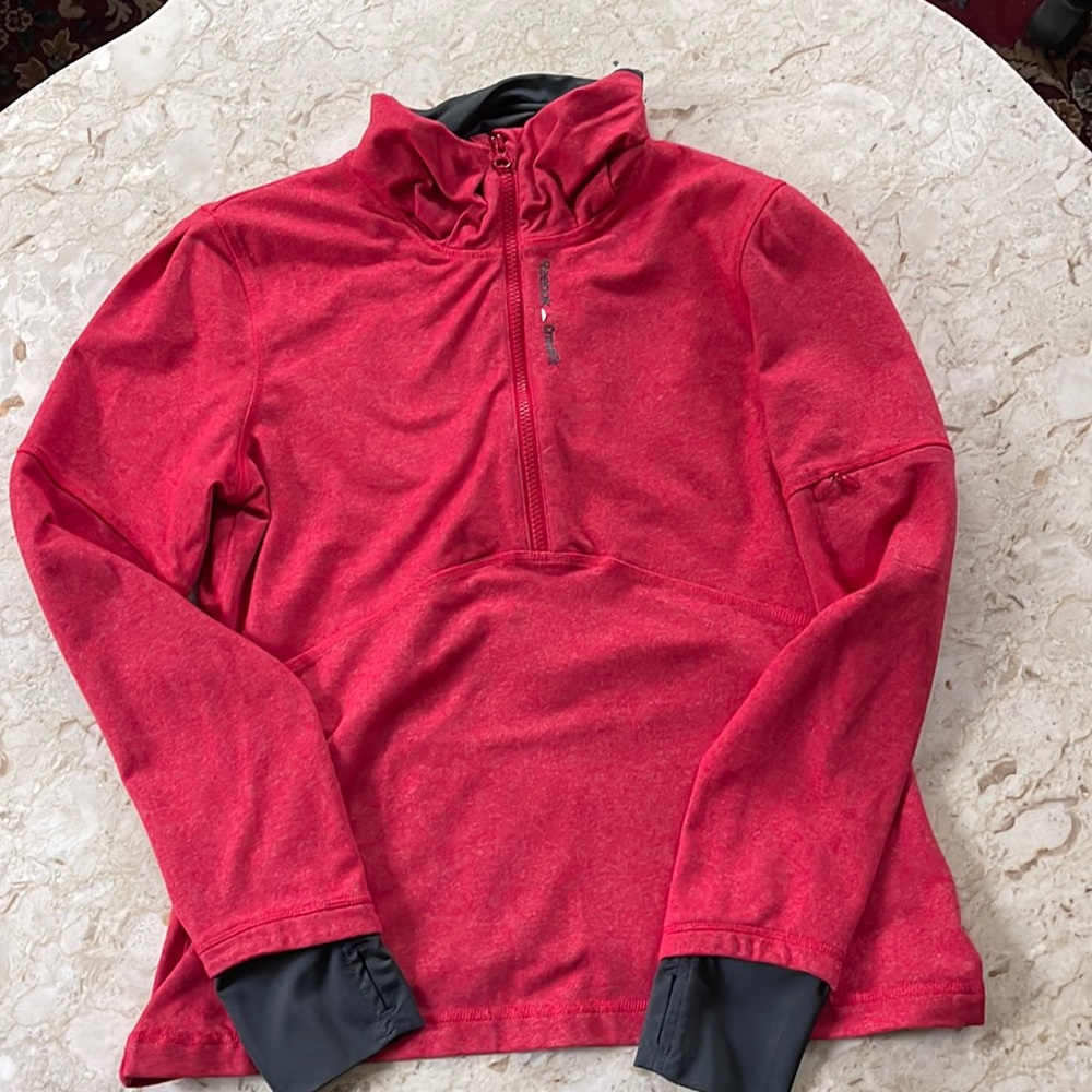 Reebok CrossFit half zip soft fleece pull on running top SizeL Red/ Dark Grey